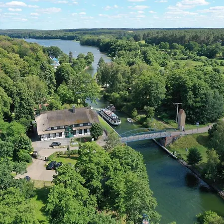 펜션 Ferienhaus Mit Whirlpool Und Sup Am Plauer *