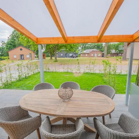 Ferienhaus Mit Whirlpool Und Sup Am Plauer
