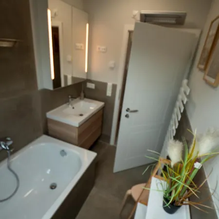 Ferienhaus Mit Whirlpool Und Sup Am Plauer 말호프