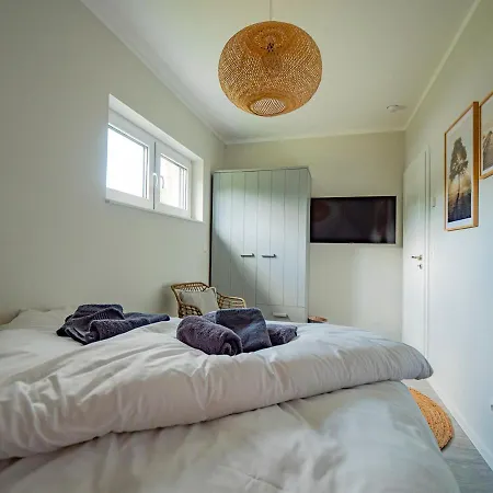 Ferienhaus Mit Whirlpool Und Sup Am Plauer 펜션 *