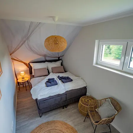 Ferienhaus Mit Whirlpool Und Sup Am Plauer